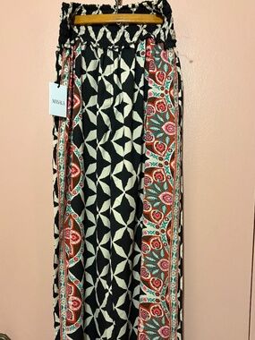 Masala Colorfu Wide-leg Pants (sz. S)